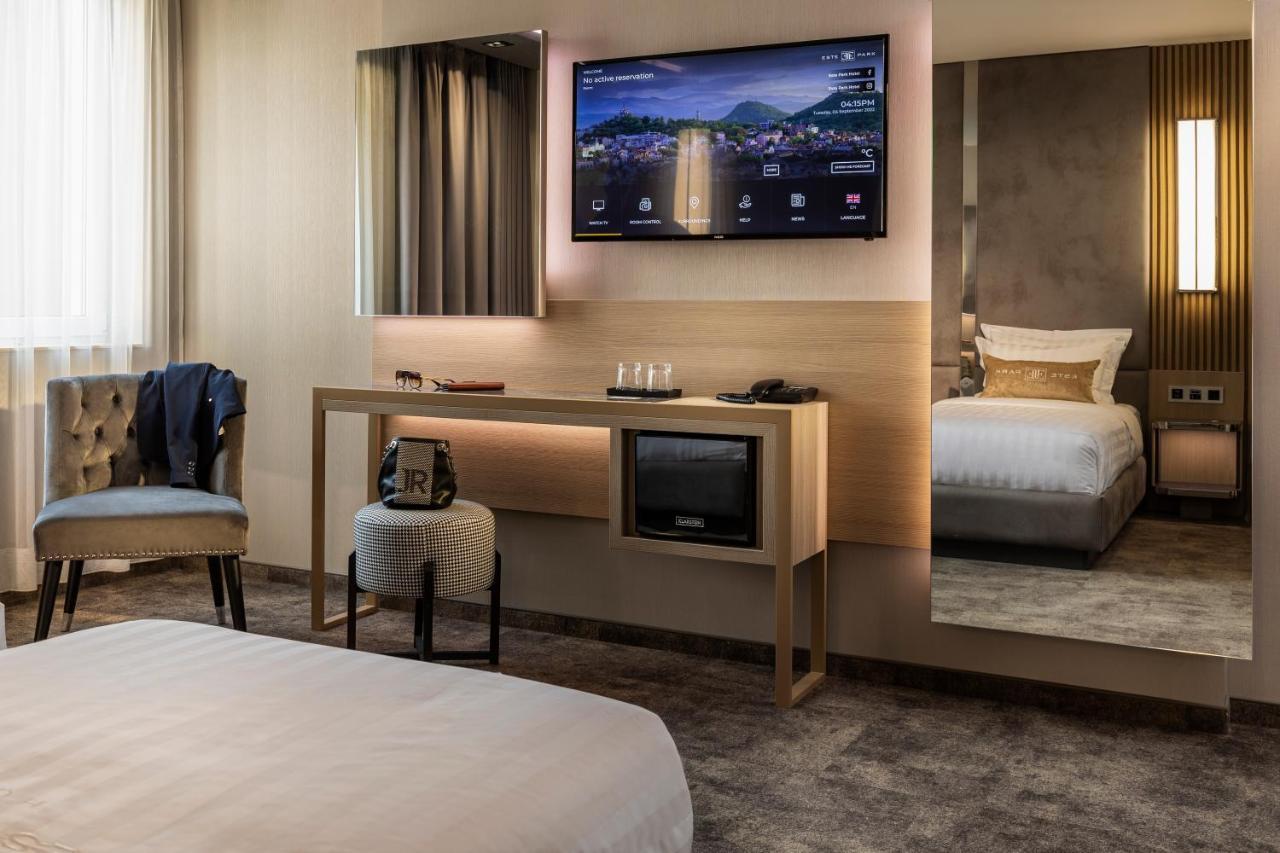 -- Este Park Hotel -- Part Of Urban Chic Luxury Design Hotels - Parking & Compliments - Next To Shopping & Dining Mall Plovdiv Eksteriør bilde