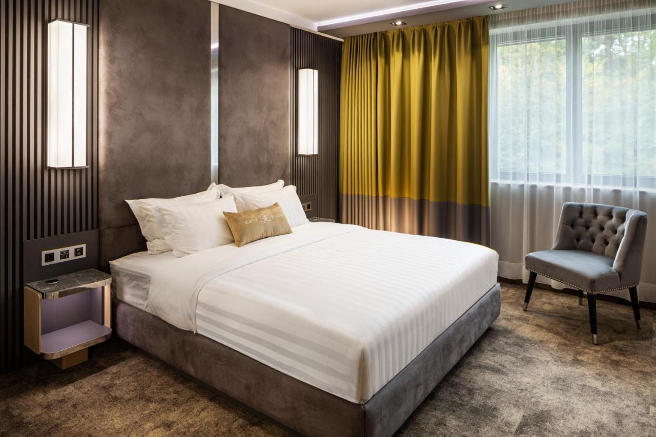 -- Este Park Hotel -- Part Of Urban Chic Luxury Design Hotels - Parking & Compliments - Next To Shopping & Dining Mall Plovdiv Eksteriør bilde
