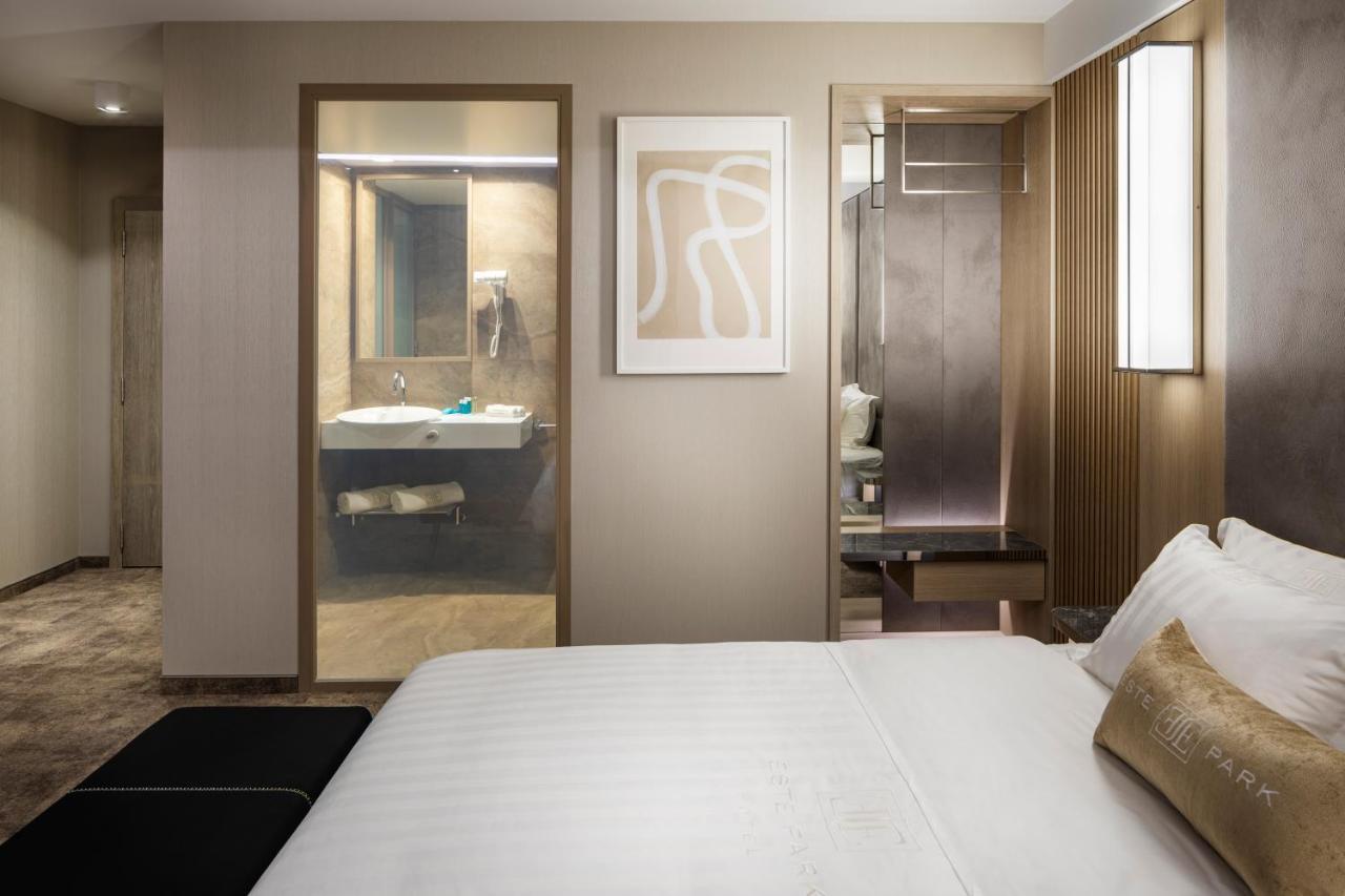 -- Este Park Hotel -- Part Of Urban Chic Luxury Design Hotels - Parking & Compliments - Next To Shopping & Dining Mall Plovdiv Eksteriør bilde